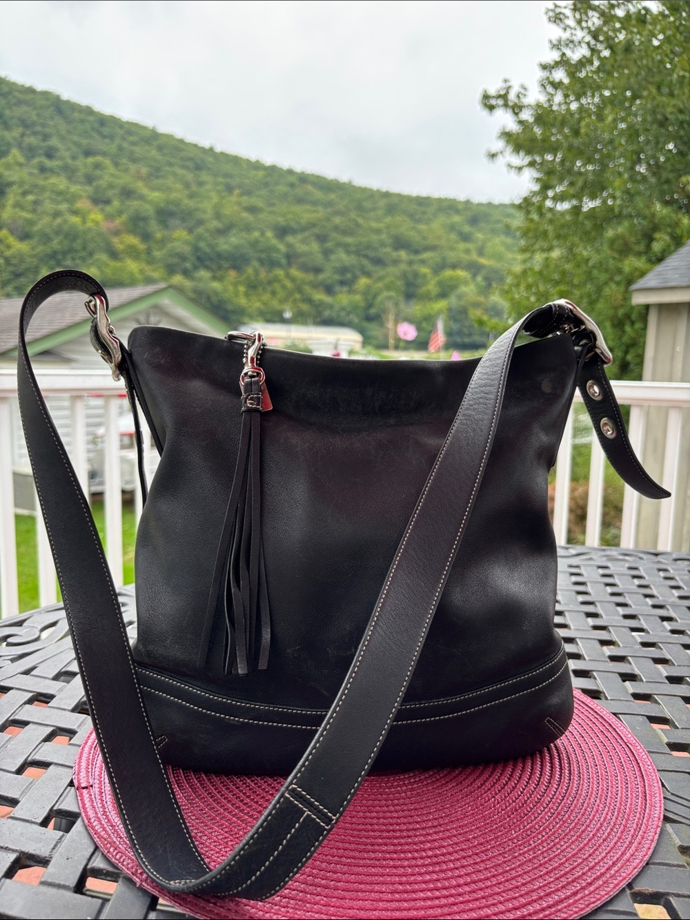 Coach Legacy Black Leather Zip Closure Shoulder Bag - Picture 2 of 10